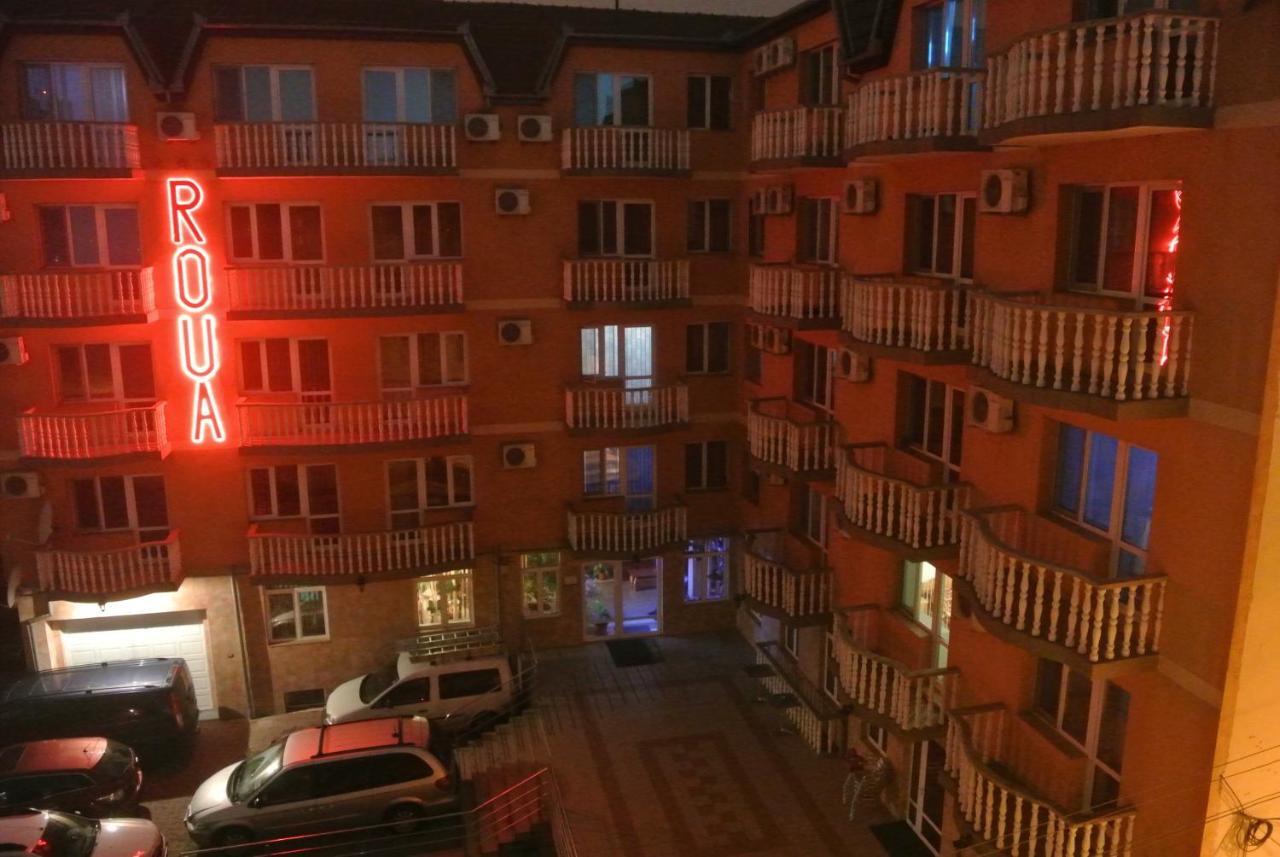 Pensiune Roua Arad Bagian luar foto